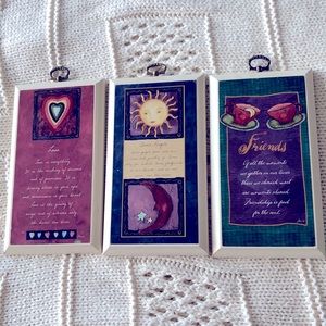 Flavia Decorative Plaques